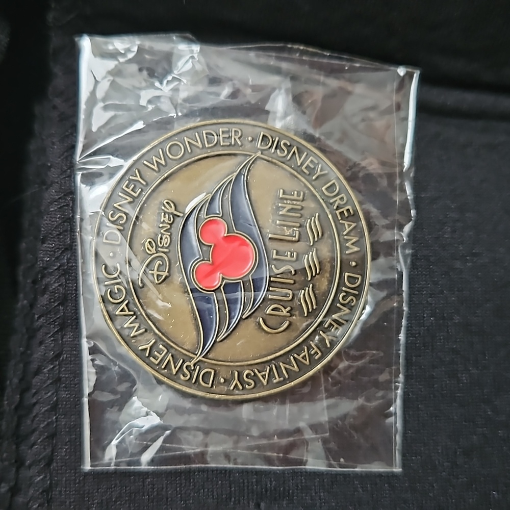 Disney Pin